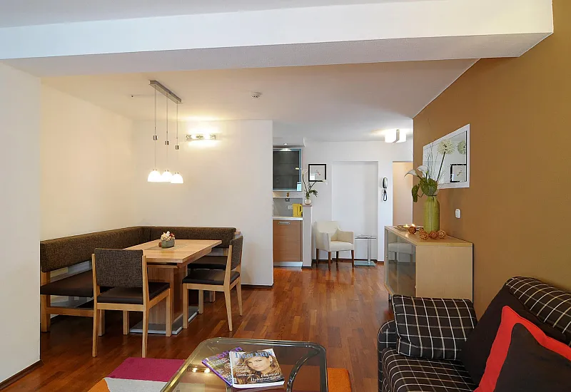apartment_4_2400px.jpg