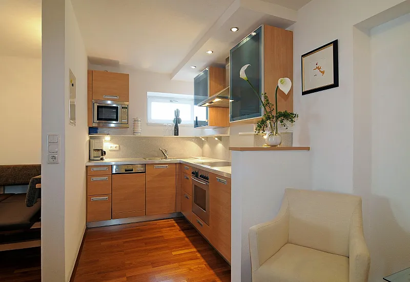 apartment_8_2400px.jpg